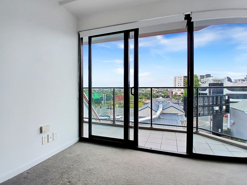 406/135 Vincent Street, Auckland Central, Auckland - Carousel 2