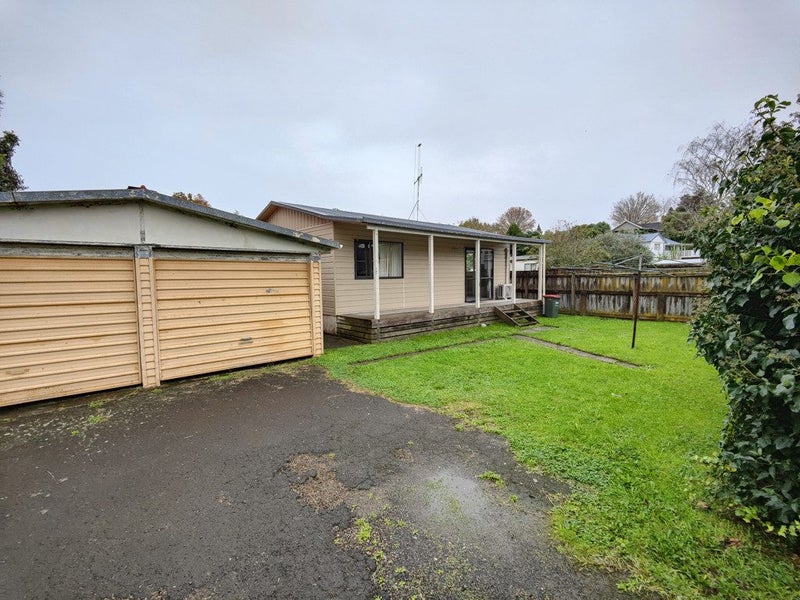 36 Mansel Avenue, Hillcrest, Hamilton - Carousel 1