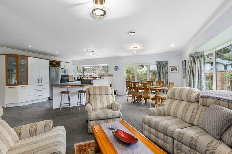 2 Freeman Close, Abbotsford, Dunedin - Carousel 2