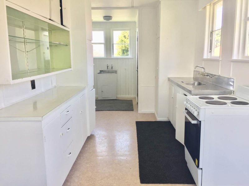 28 Oran Road, Panmure, Auckland - Carousel 2