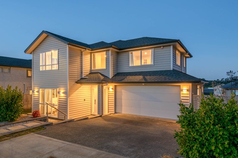 7 Mettam Drive, Swanson, Auckland - Carousel 2