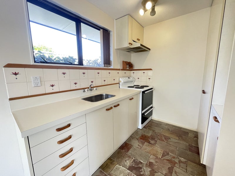 4/260 Lincoln Road, Addington, Christchurch - Carousel 2