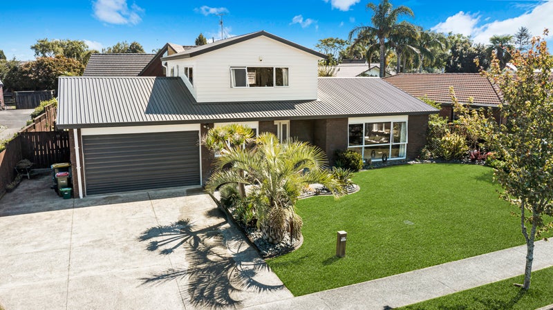 158 Walter Strevens Drive, Conifer Grove, Takanini - Carousel 1