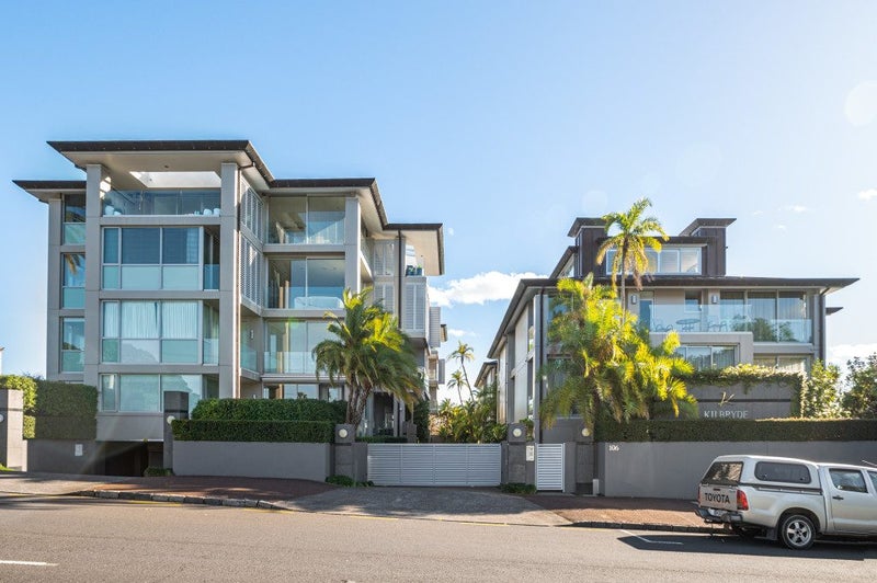 106B Gladstone Road, Parnell, Auckland - Carousel 35