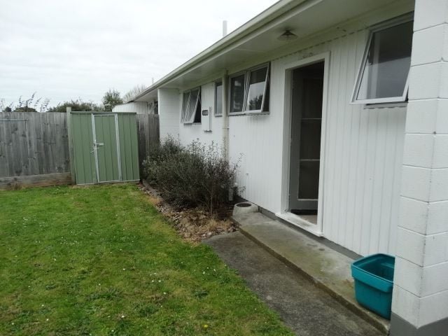 68A Southsea Crescent, Silverdale, Hamilton - Carousel 2