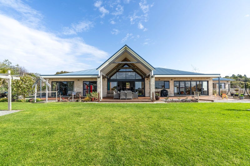 50 Taonga Lane, Whangarei - Carousel 1