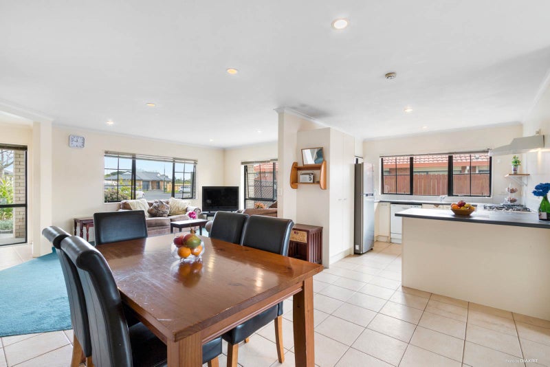 5 Parkstone Place, Favona, Auckland - Carousel 2