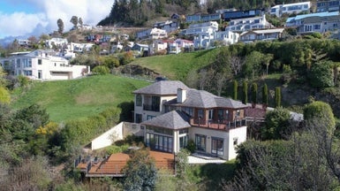 95 Panorama Terrace, Queenstown, Queenstown - Carousel 1