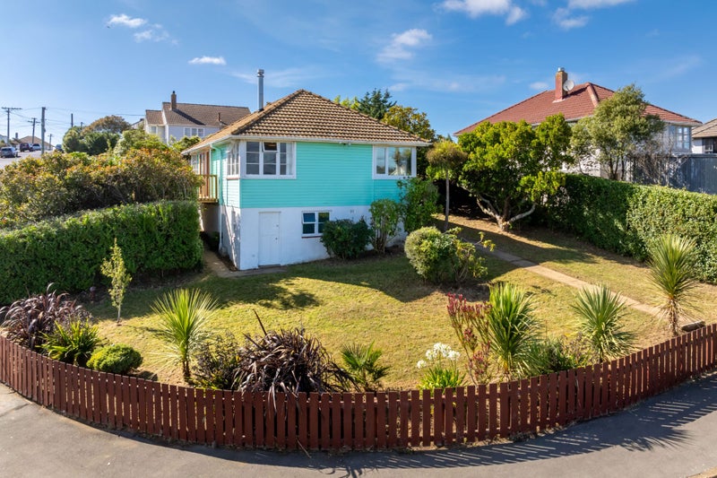35 Panmure Avenue, Calton Hill, Dunedin - Carousel 1