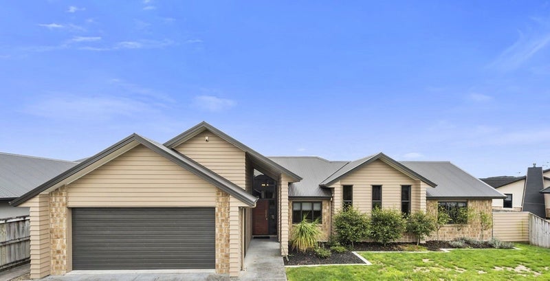 41 Rhys Avenue, Huntington, Hamilton - Carousel 1