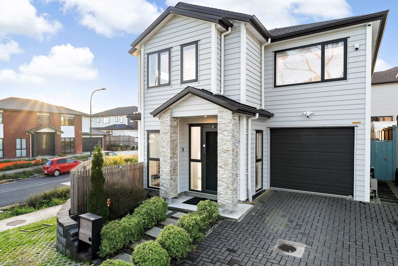 20 Whakatupu Road, Flat Bush, Auckland - Carousel 1