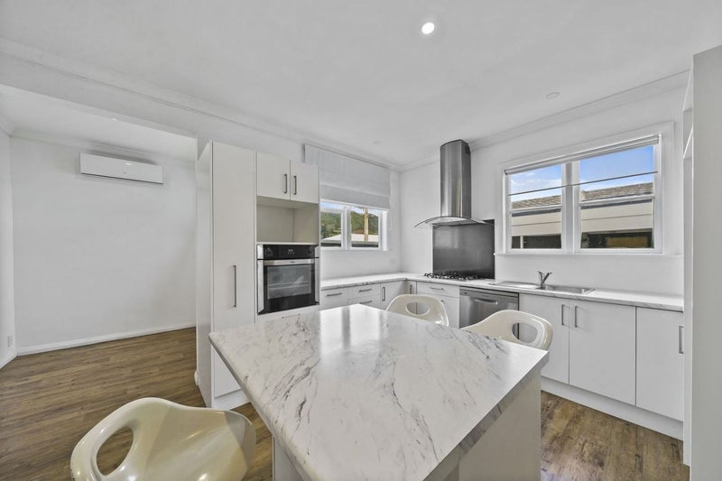 99 Whites Line, WAIWHETU, LOWER HUTT - Carousel 2