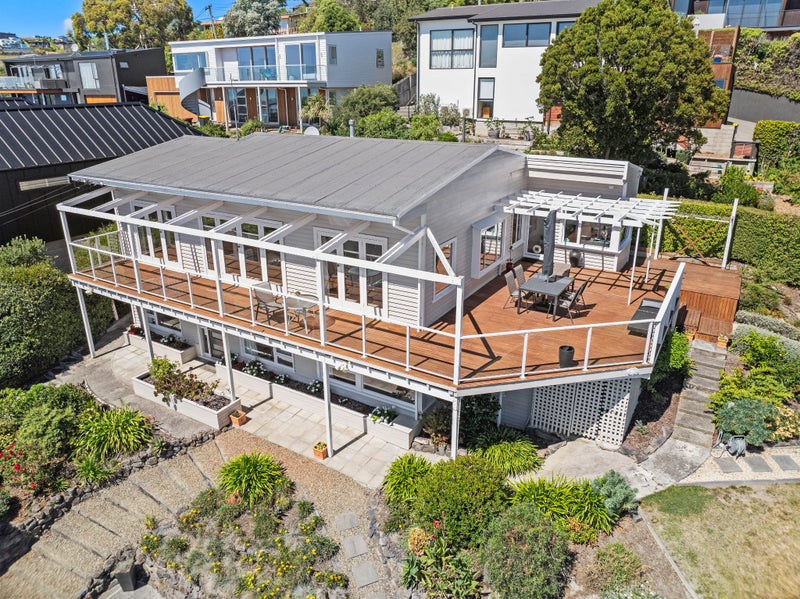 24 Maffeys Road, Mount Pleasant, Christchurch - Carousel 1