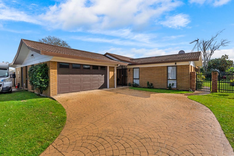 49 Manse Road, Pahurehure, Papakura - Carousel 1