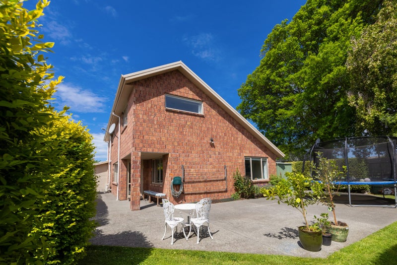 39A Winters Road, Redwood, Christchurch - Carousel 1