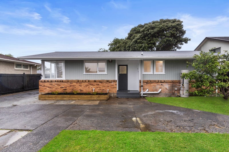 17 Harania Avenue, Favona, Auckland - Carousel 1