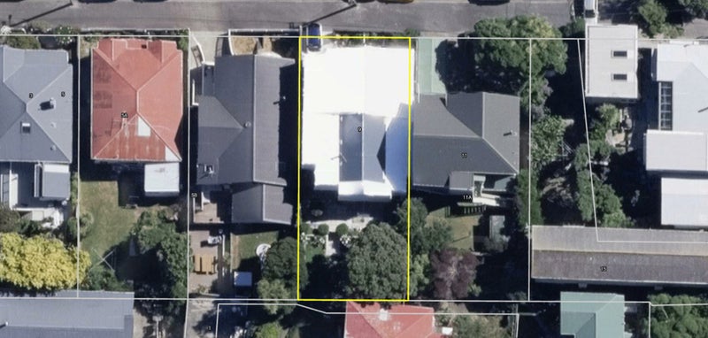 9 Dover Street, Island Bay, Wellington - Carousel 24