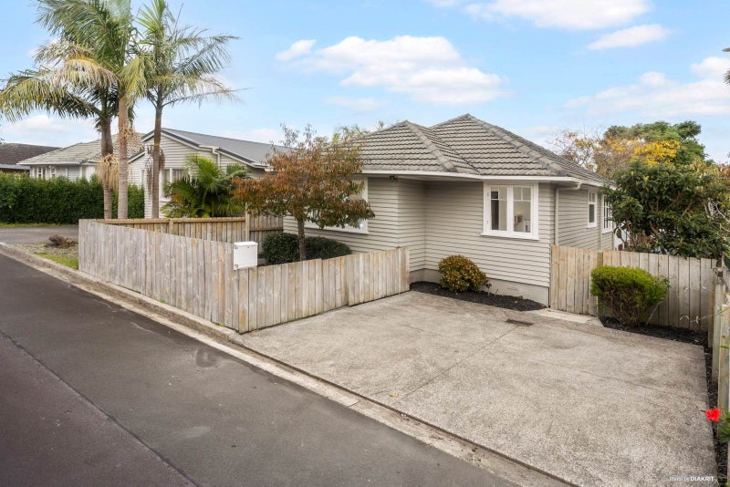 30A Eaglehurst Road, Ellerslie, Auckland - Carousel 2