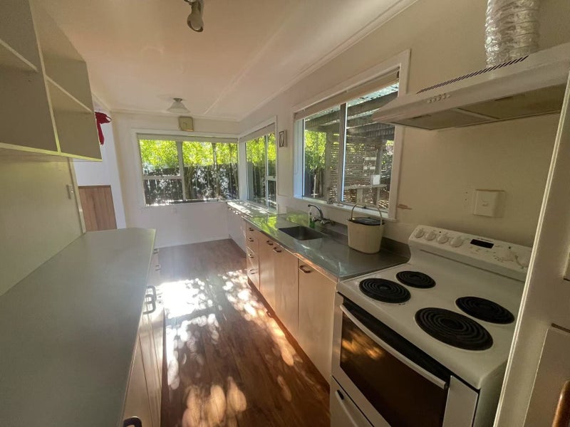 147 Beach Haven Road, Beach Haven, Auckland - Carousel 19