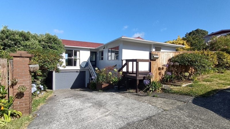 120 John Sims Drive, Johnsonville, Wellington - Carousel 1