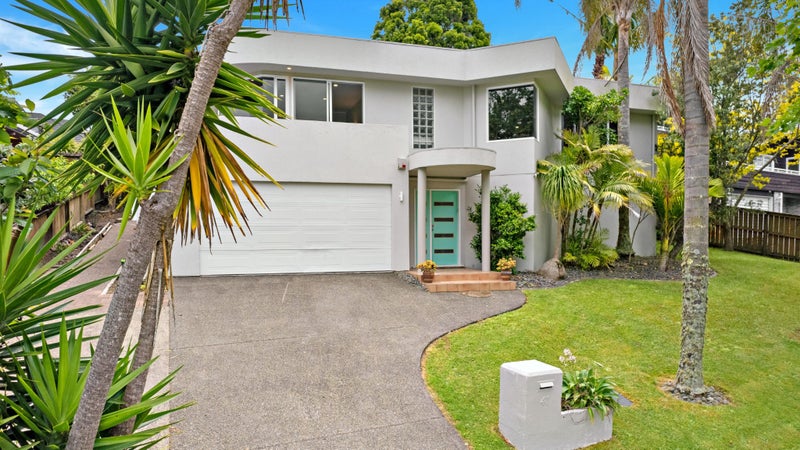 41 Marina View Drive, West Harbour, Auckland - Carousel 1