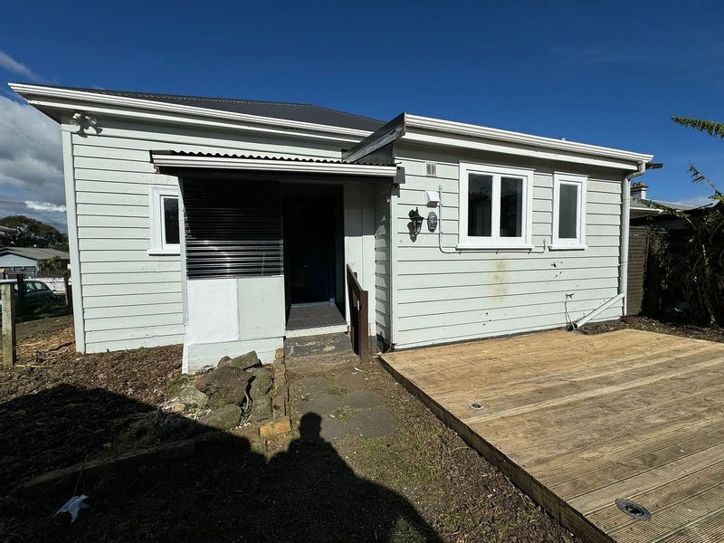 22 Hauiti Road, Ōtāhuhu, Auckland - Carousel 1