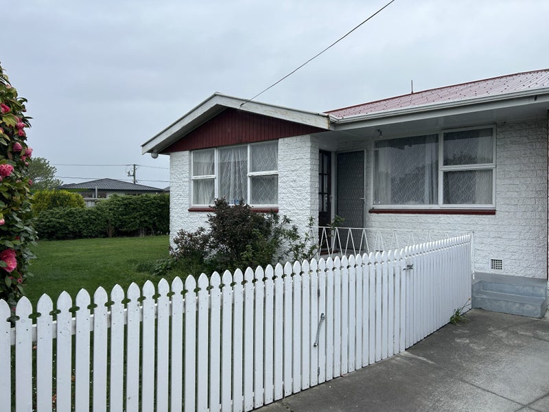 2/6 Trevor Street, Hornby, Christchurch - Carousel 1