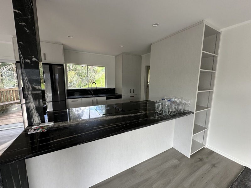 8 Orchard Place, Morningside, Whangarei - Carousel 2