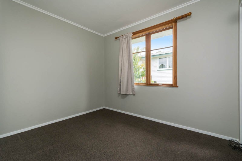 40 Bruce Road, Glenfield, Auckland - Carousel 14