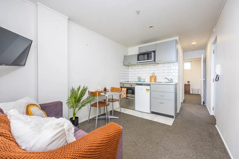 607/72 Nelson Street, Auckland Central, Auckland - Carousel 1