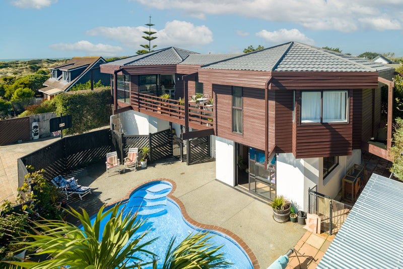 328 Marine Parade, New Brighton, Christchurch - Carousel 1