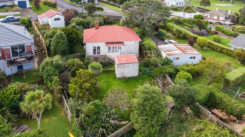 13 Athol Place, Ravensbourne, Dunedin - Carousel 22