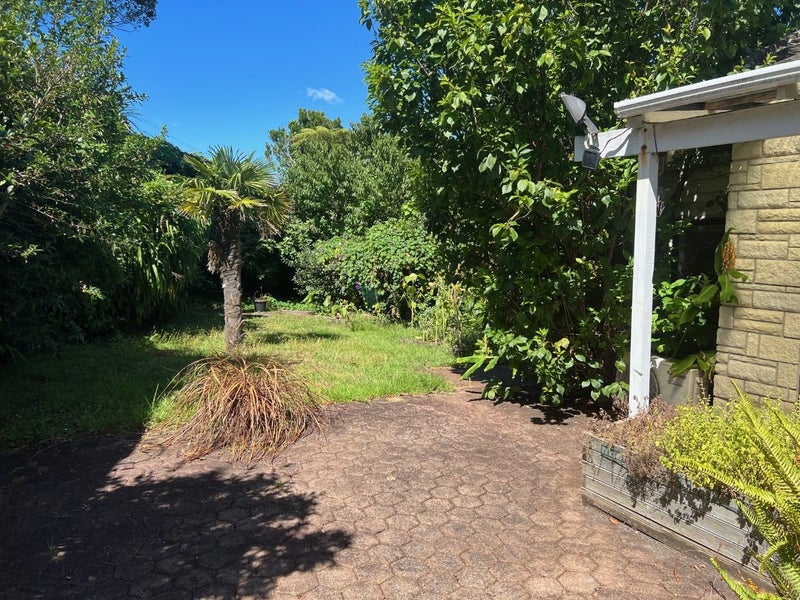 50 Aldersgate Road, Hillsborough, Auckland - Carousel 16