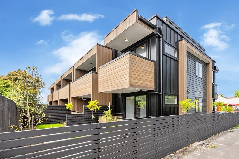 12/93 Gribblehirst Road, Sandringham, Auckland - Carousel 8