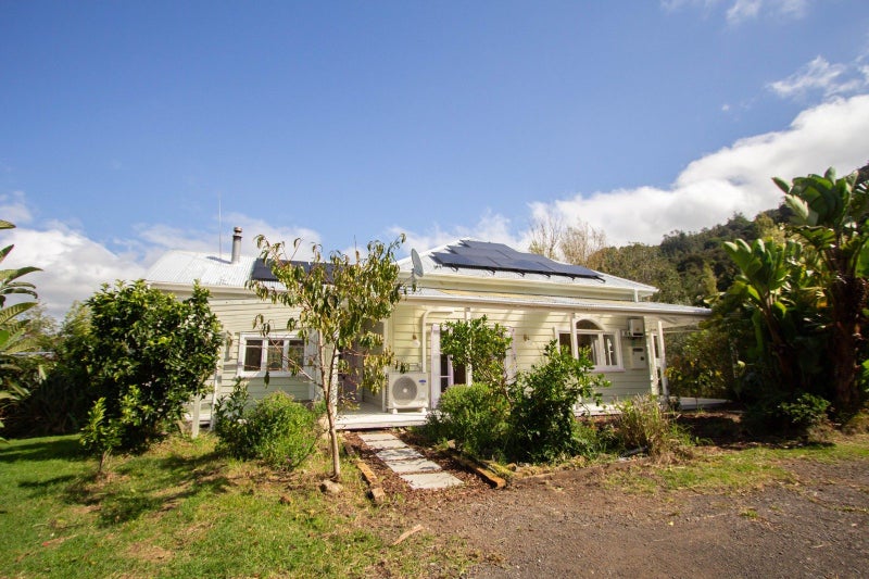60 Te Ana Lane, Thames, Thames - Carousel 1