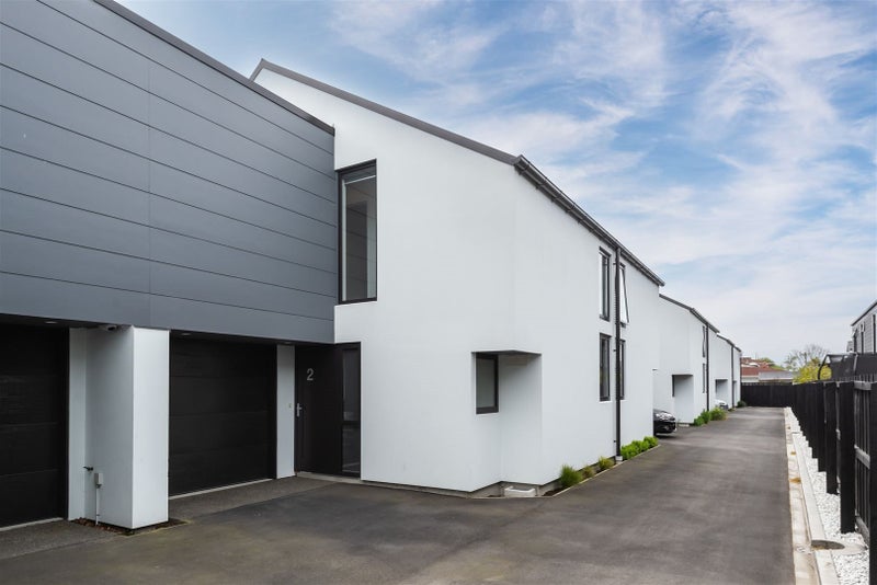 2/70 Bishop Street, St Albans, Christchurch - Carousel 15