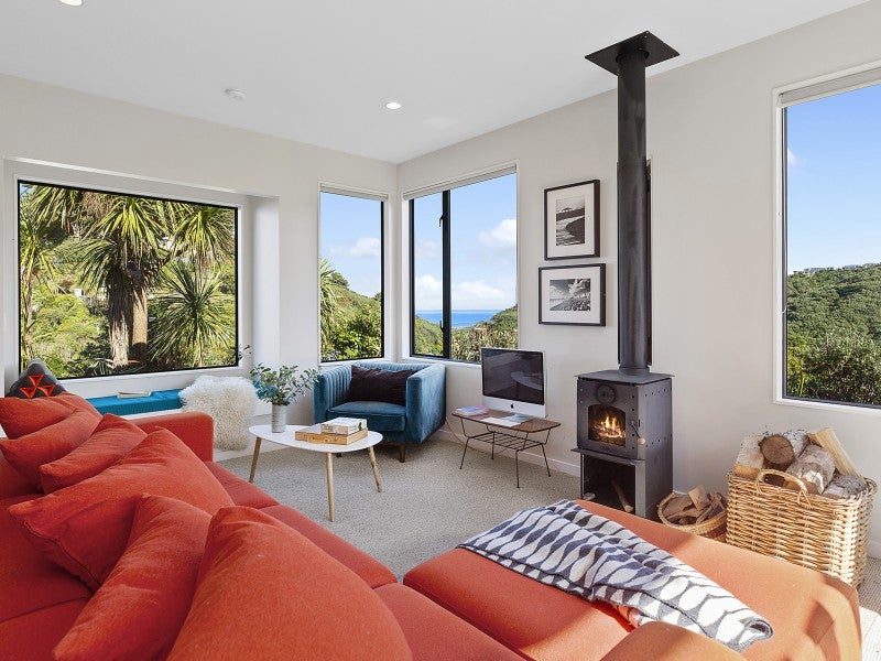 84 View Road, Houghton Bay, Wellington - Carousel 2