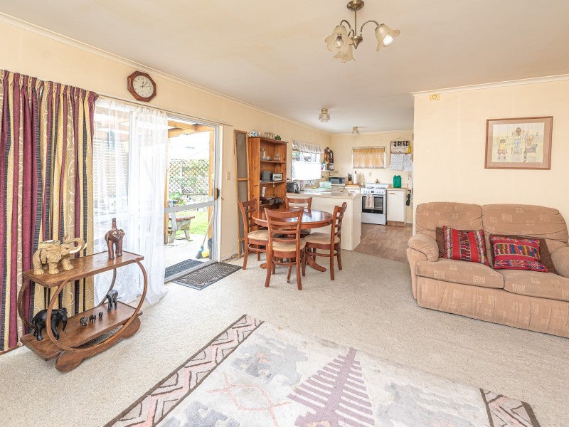 17C Totara Street, Tawhero, Whanganui - Carousel 1