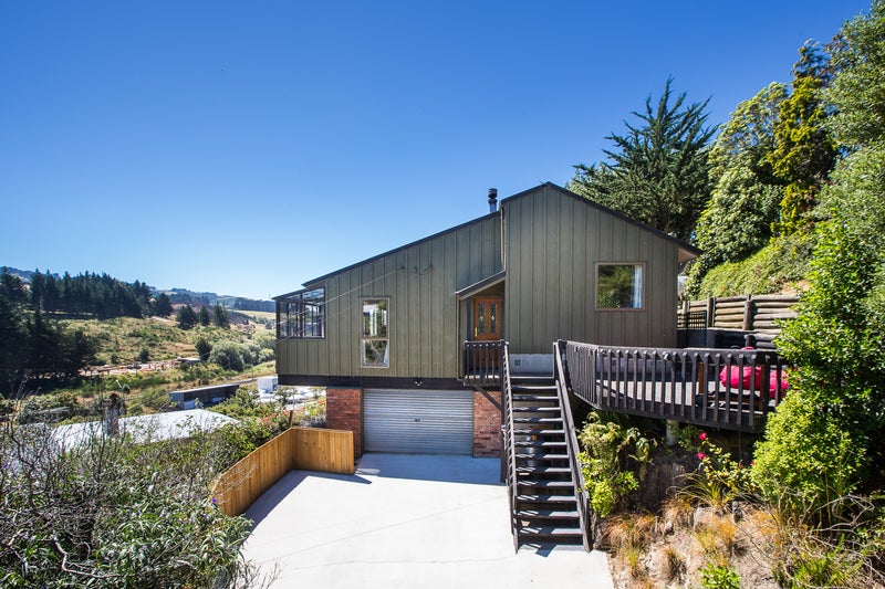 2A Koremata Street, Green Island, Dunedin - Carousel 1