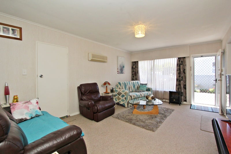 2/108 Nelson Crescent , Napier South, Napier  - Carousel 2