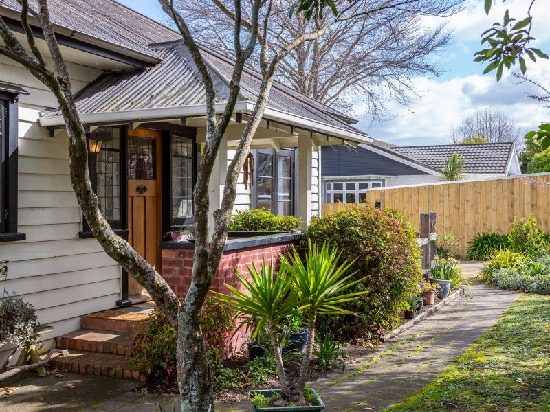 55 Opaki Road, Lansdowne, Masterton - Carousel 1