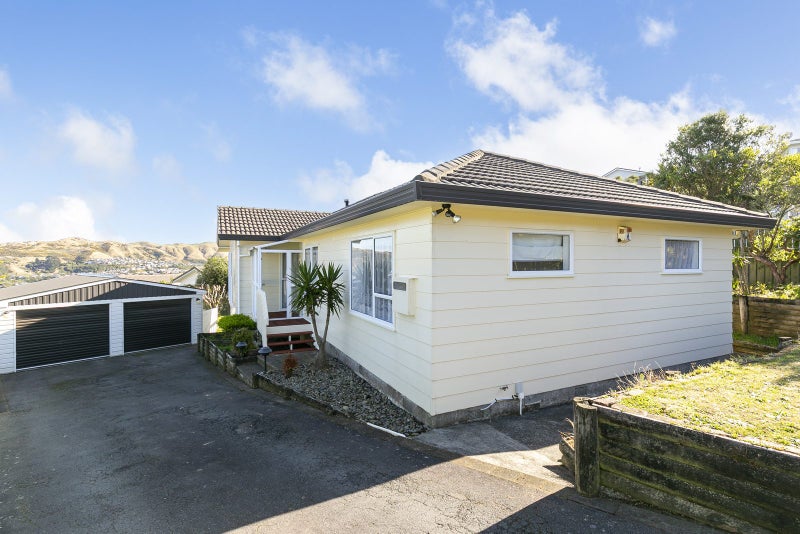 9 Mayaro Crescent, Grenada Village, Wellington - Carousel 13