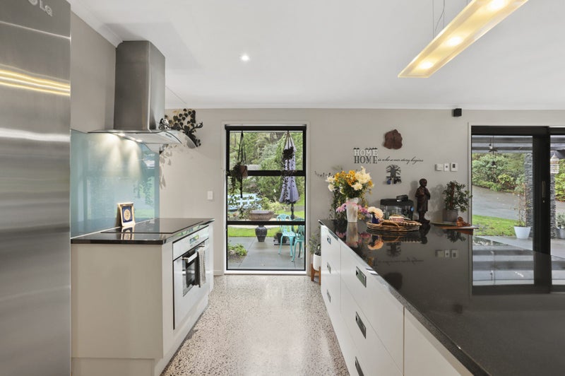 433 Wairere Road, Waitākere, Auckland - Carousel 2