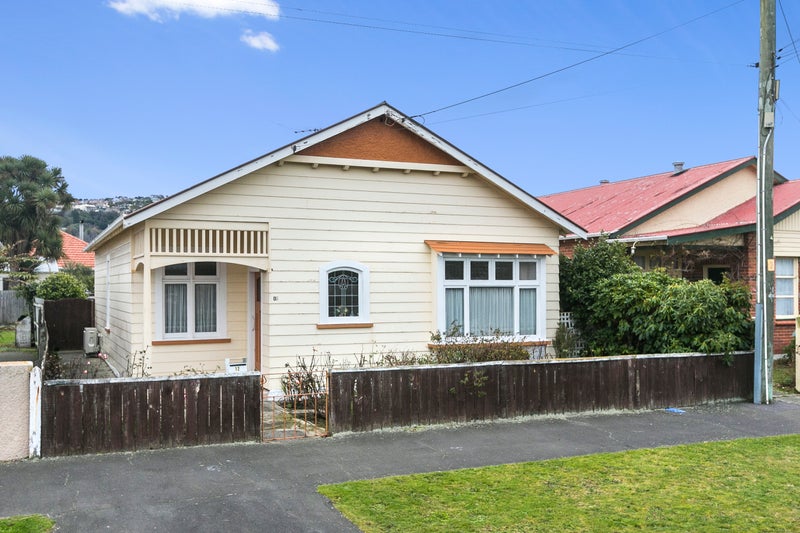 12 Trafalgar Street, Saint Kilda, Dunedin - Carousel 1