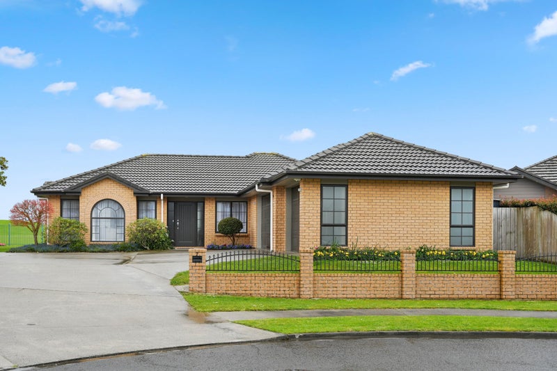 7 Shirley Place, Huntington, Hamilton - Carousel 2