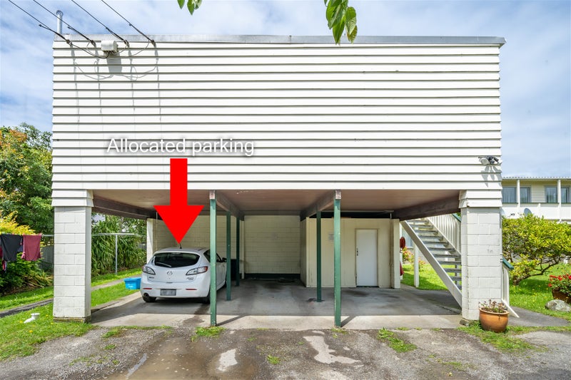 2/19 PIRIE CRES, MOERA, LOWER HUTT - Carousel 13