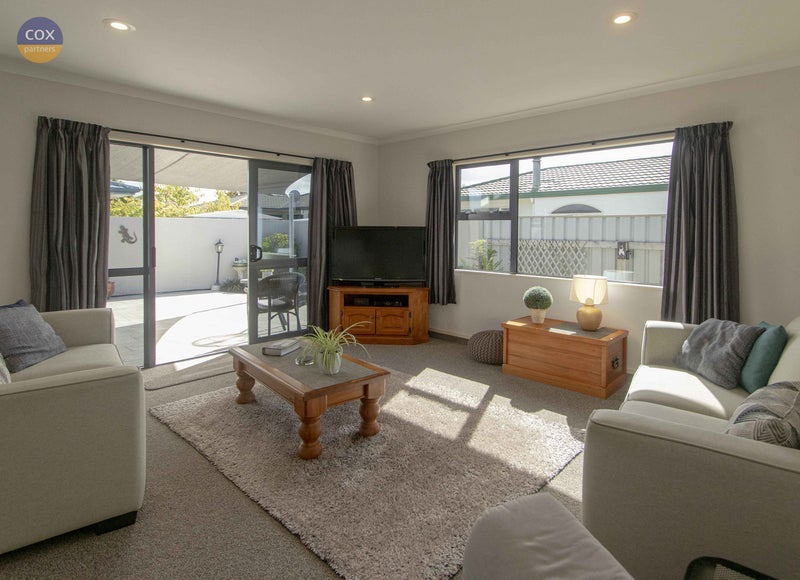 4A Forward Street, Greenmeadows, Napier - Carousel 2