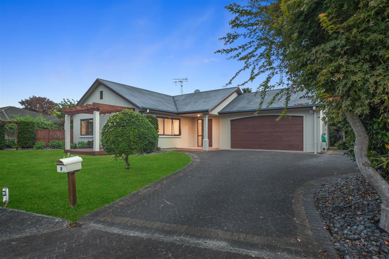 3 Merivale Court, Rototuna, Hamilton - Carousel 22