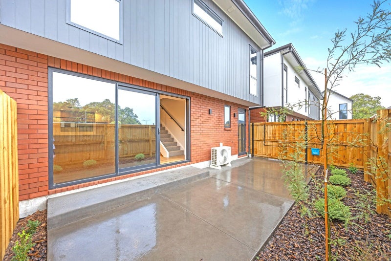204 Main North Road, Redwood, Christchurch - Carousel 1