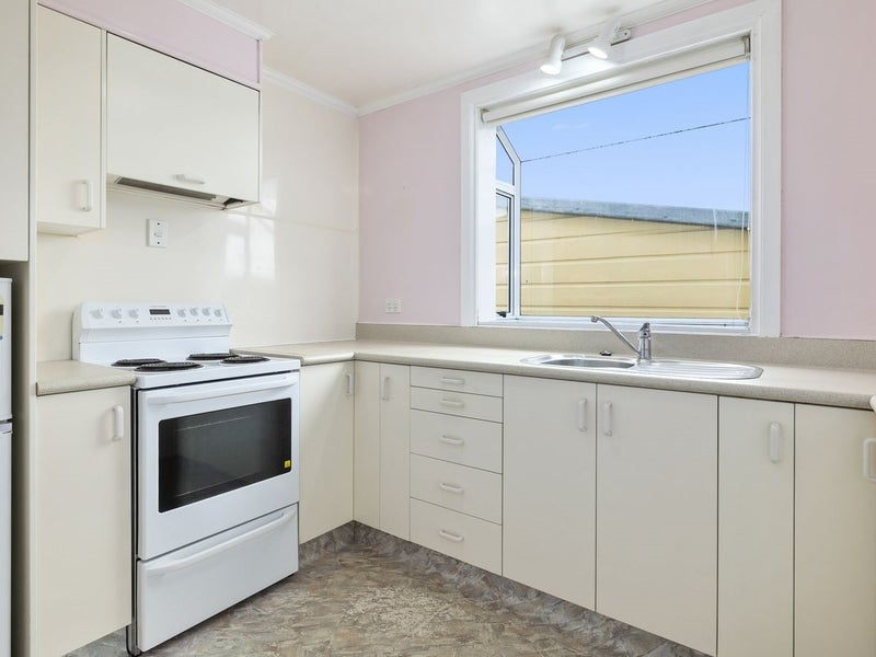 156 Elgin Road, Kenmure, Dunedin - Carousel 2